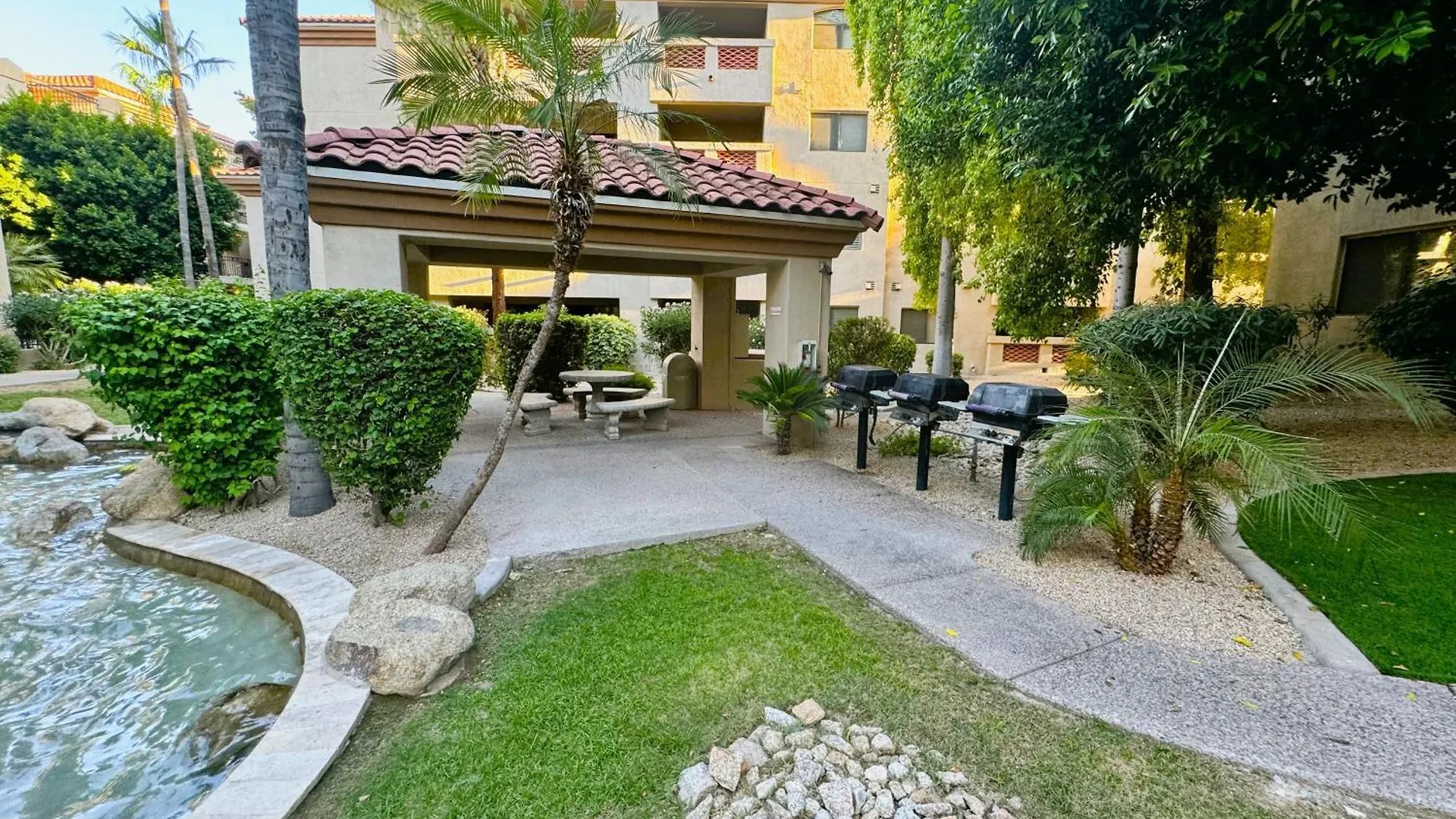 New Modern Apt, Vacation Or Long Stay Phoenix